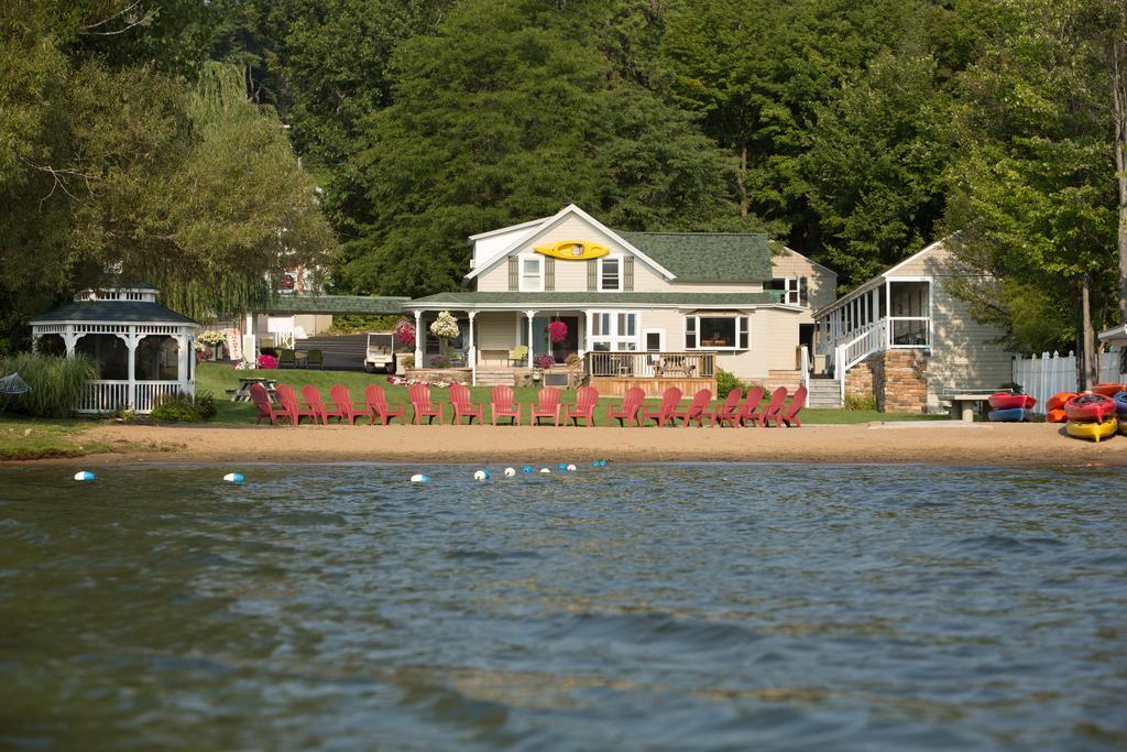 Shore Meadows Lodge Llc Lake George Esterno foto