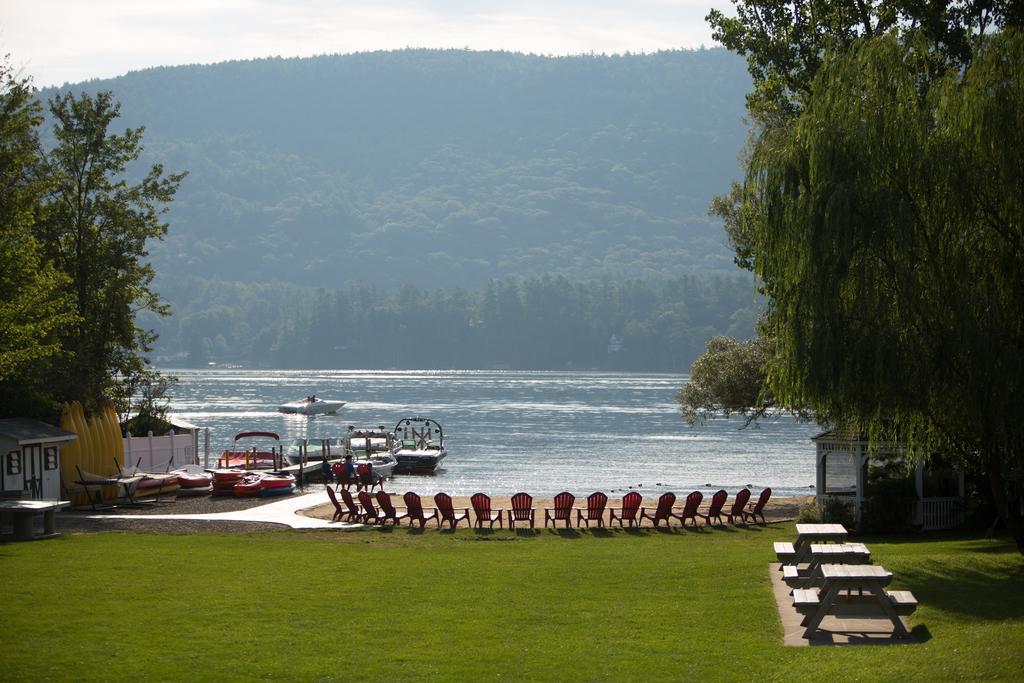 Shore Meadows Lodge Llc Lake George Esterno foto