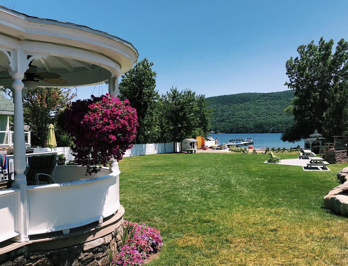 Shore Meadows Lodge Llc Lake George Esterno foto