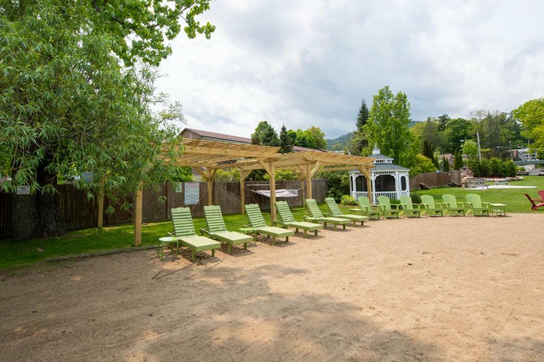 Shore Meadows Lodge Llc Lake George Esterno foto